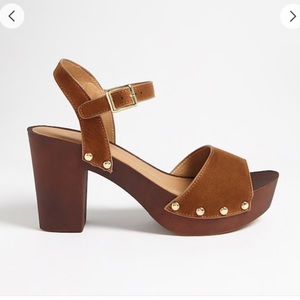 Qupid Faux Suede Platform Clog Sandals